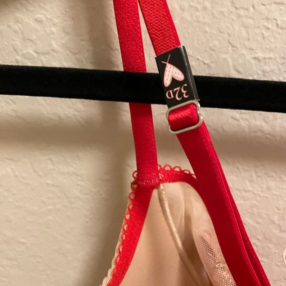 NWT Victoria's Secret Dream Angels Sequin Heart Bra - Picture 10 of 10